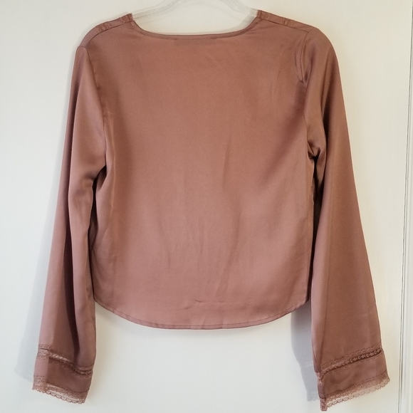 Gypsies & Moondust Boho Lace Blouse - Picture 2 of 7